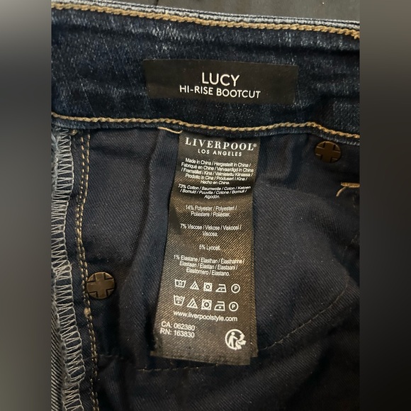 👖The Liverpool Los Angeles Lucy High-Rise
Bootcut Stretch Denim jeans in Size 26 - Picture 10 of 12